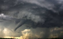 Tornados: uma Força Devastadora que Destrói Tudo por Onde Passa