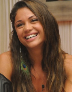 Maria Ganha o Big Brother Brasil 11 – A Bela Encantou e Levou o Prêmio