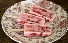 Picolé Caseiro de Iogurte com Frutas Vermelhas – Delicioso e Prático