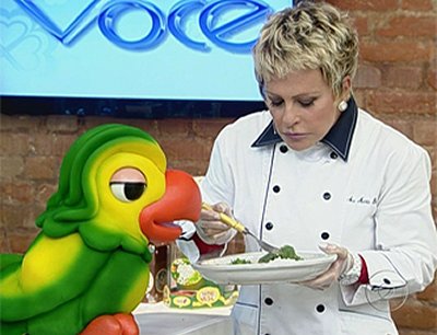 Coxa de Frango Recheada com farofa de Pão da Ana Maria Braga