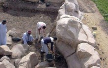 Encontrada Enorme Escultura do Faraó Amenófis III no Egito – Confira
