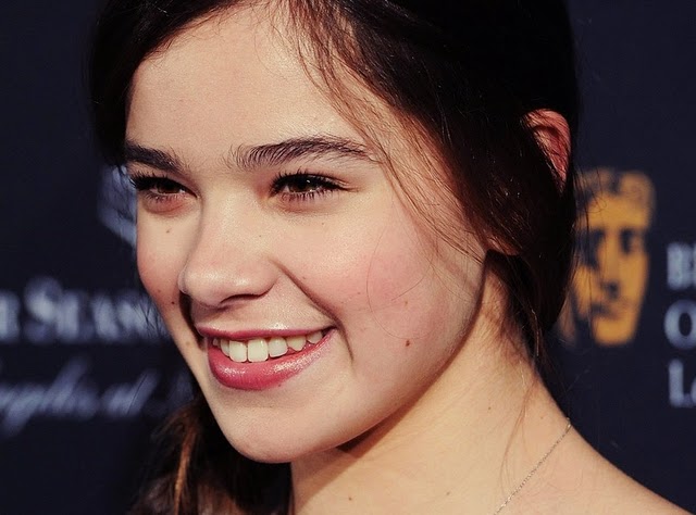 Hailee Steinfeld pode ser Nova Julieta- Atriz estaria Negociando Papel