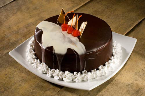 Torta Deliciosa de Chocolate da Ana Maria Braga com Ganache Branco