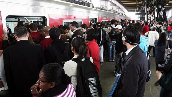 Greve Total Trens 02/06/11: Últimas Notícias, Twitter CPTM, Estações
