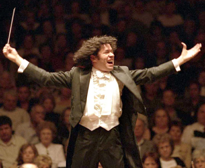Entrevista Dada pelo Maestro Venezuelano Gustavo Dudamel à Revista Època
