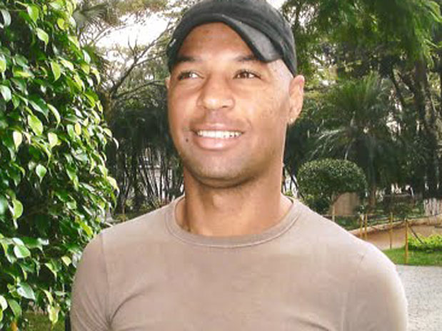 Dossiê Dinei: Tudo sobre o ex-Jogador e Participante de “A Fazenda 4”