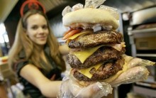 Dr. Jon quer abrir “Heart Attack Grill” no Brasil com Lanche Calórico