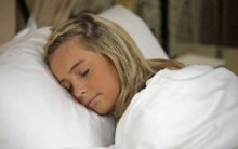 Tudo Sobre Louise Ball, Garota que Dorme por Dias Seguidos: Fantástico