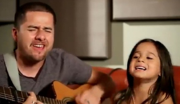 Video de Alexa e Jorge Arbelaez – pai e Filha Cantam e Fazem Sucesso