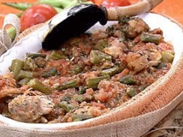 Receita de Frango com Quiabo da Haidê de Insensato Coração – Mais Você