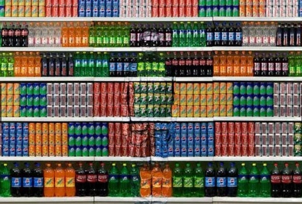 Liu Bolin, O Homem Invisível: Fotos, Artista que se Camufla no Cenário