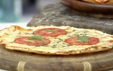 Receita de Pizza de Massa de Pão de Queijo da Ana Maria Braga-Confira