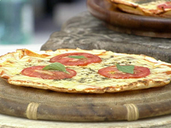 Receita de Pizza de Massa de Pão de Queijo da Ana Maria Braga-Confira