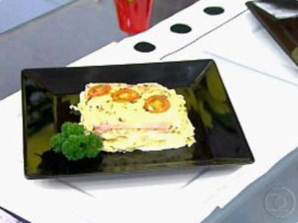 Sanduiche de Macarrão Instantâneo – 25/08/2011 Dia do Miojo