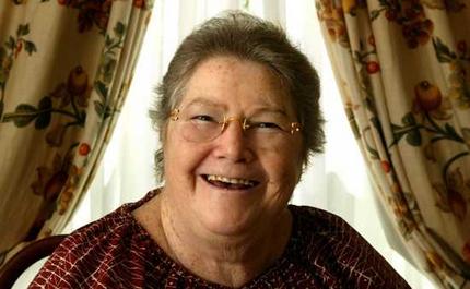 Tudo sobre Colleen McCullough: Biografia Escritora e Principais Livros