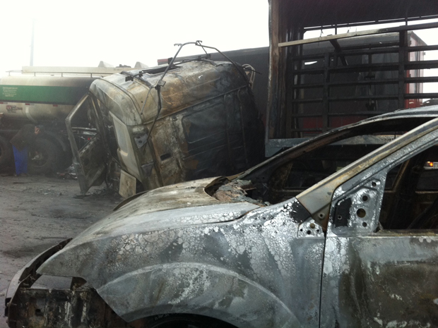 Fotos do Acidente na Imigrantes 15/09/11: Engavetamentode de Carros