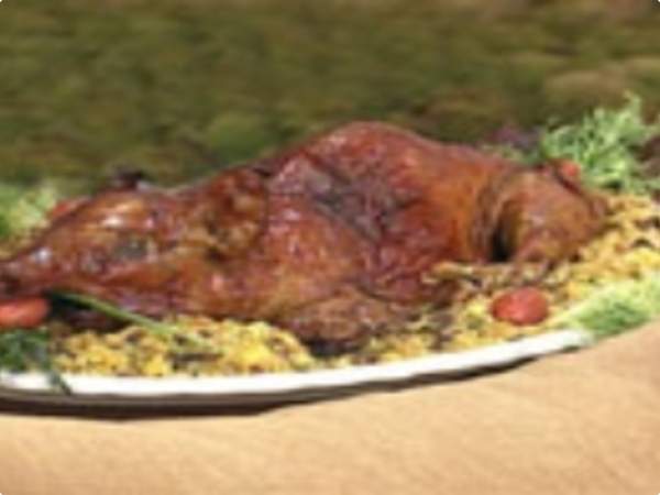 Receita de Leitão Pururuca com Farofa Natalina da Ana Maria Braga