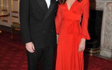 Vestido Vermelho Longo de Gala da Duquesa de Cambridge-Confira Detalhes