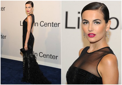 vestido-preto-com-transparência-