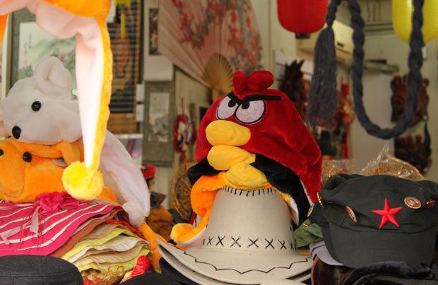 Aves de “Angry Birds”Viram Bonecos de Pelúcia e Versão em Parque-Foto