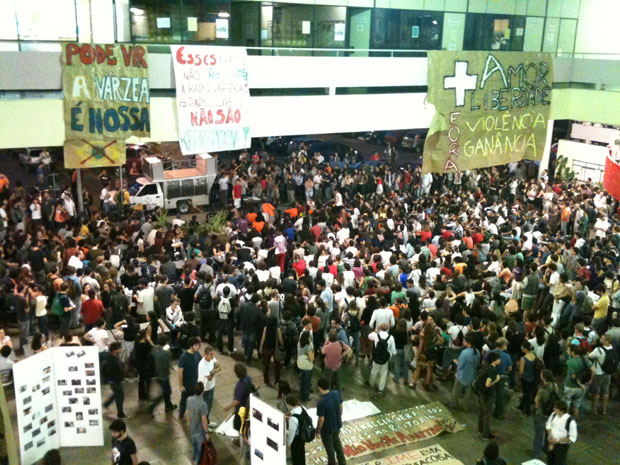 Alunos da USP Entram Em Greve Geral-Confira Fotos- Dê Aqui Sua Opinião