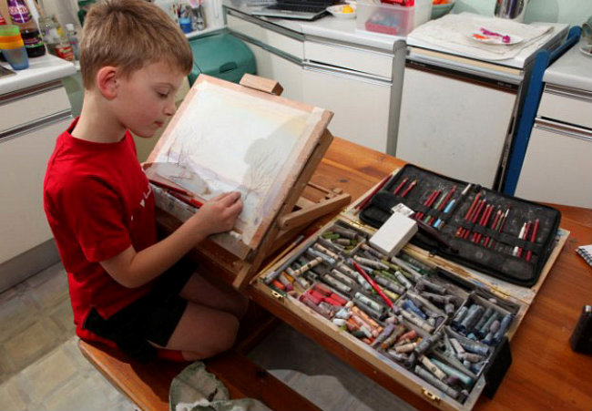 Kieron Williamson é Mini Monet: Pintor de 9 anos Compra Casa, Obras