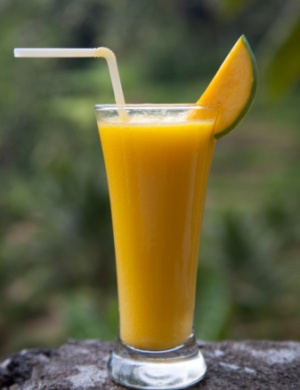 Suco de Pêssego com Laranja – Receita de Refresco para Férias de Verão