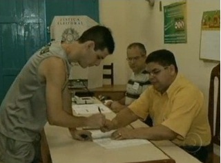 Eleitores Rejeitam Divisão do Pará em Plebiscito – Domingo – 11/12/2011