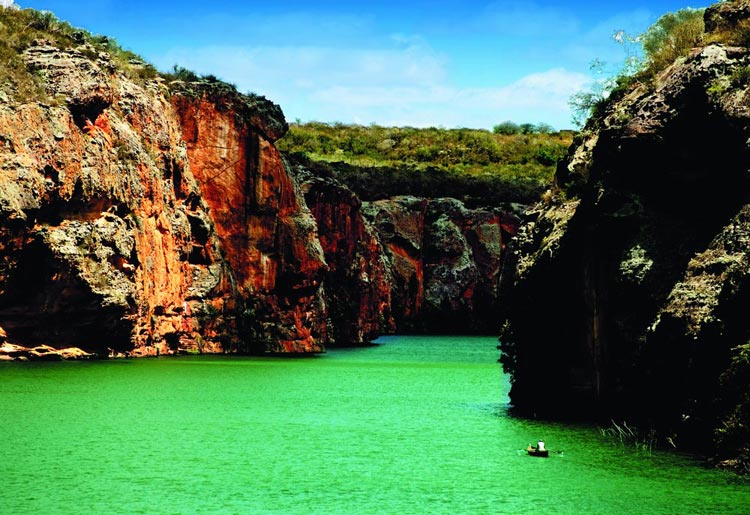 Cânion do Xingó (São Francisco) no Sergipe: Passeios, Hotéis e Fotos