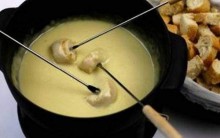 Receita de Fondue de Queijo Simples Econômico e Fácil de Fazer