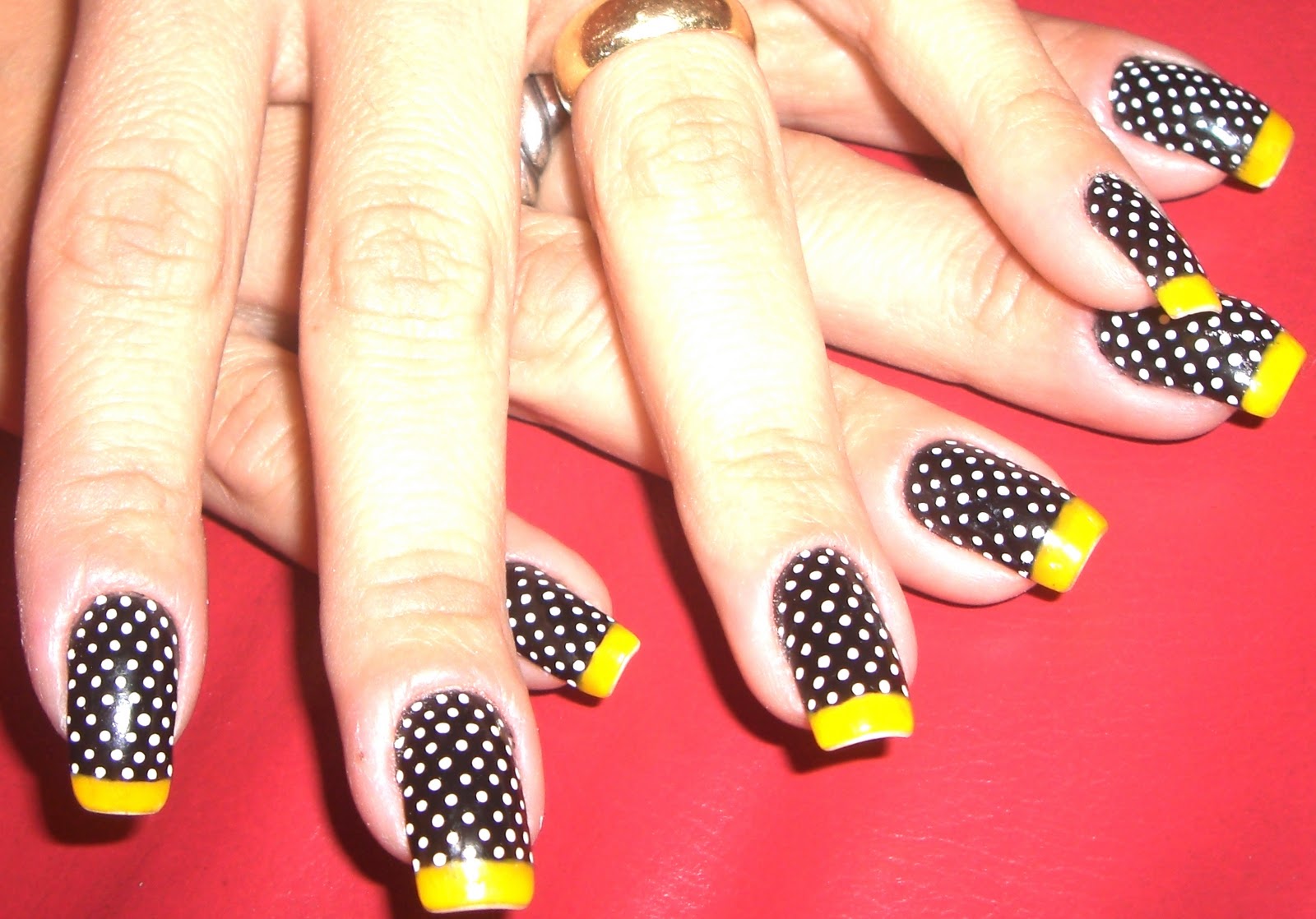 Unhas Poás: Bolinhas Coloridas, Como Fazer, Modelos e Passo a passo