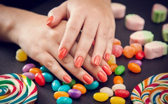 Esmaltes Candy Colors: Cores Claras e Delicadas, Modelos e Tons Ideais