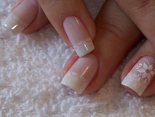 Unhas para Noivas: Decoradas, Francesinha, Cores de Esmaltes e Dicas