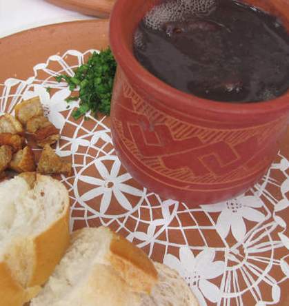 Receita de Caldinho de Feijão Preto do Rio de Janeiro: Comida Típica