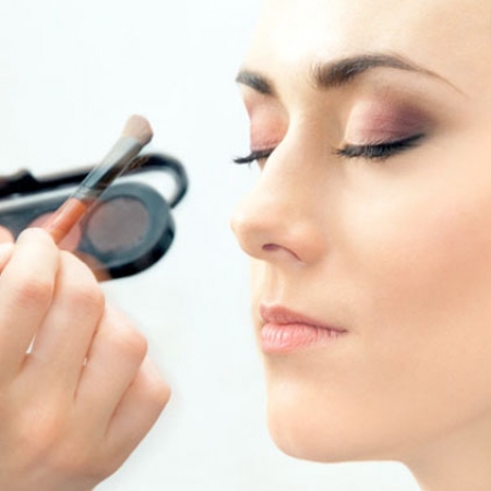 Maquiagem com Duas Sombras: Como Fazer, Passo a passo, Tons da Moda