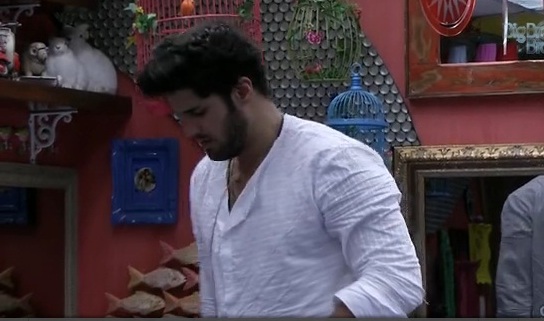 andre-bbb13-acordando