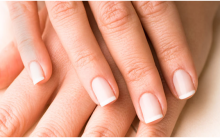 Removedor de Esmastes X Acetona: Qual Usar, Dicas para Unhas Saudáveis