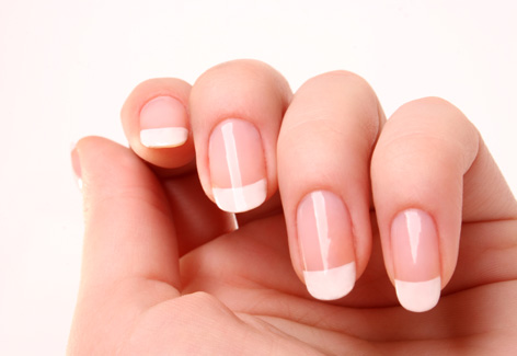 Como Tratar Unhas Quebradiças: Cuidados, Produtos, Alimentos e mais