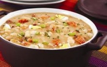 Feijoada Branca: Feijão Branco com Linguiça e Frango