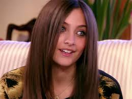 Filha de Michael Jackson Tenta Suicídio: Tudo Sobre Paris Jackson Foto