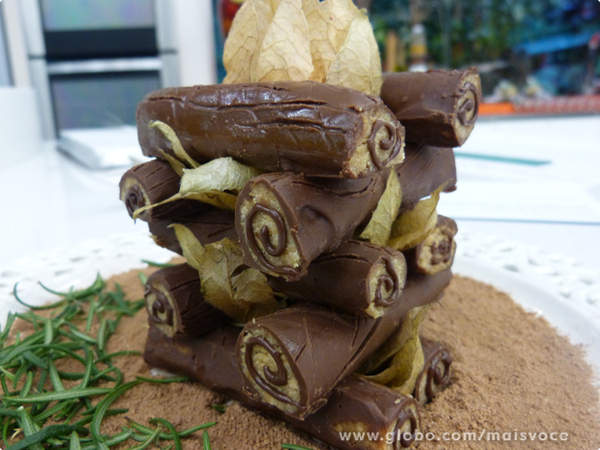 Palitinho de chocolate Amendoim Ana Maria: Receita Mais Você 28/06/13