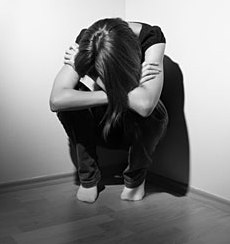 Sinais de Suicídio: Como Detectar os Sintomas e Atitudes, Como Ajudar