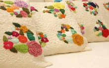 Decorar com Flores de Crochê – Arranjos, Almofadas, Tapetes