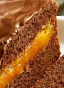 Bolo de Chocolate e Damasco – Receita Bolo de Chocolate de Festa