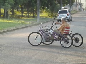 Quadriciclo Elétrico – Carro Para Pessoas com Deficiência Física Foto