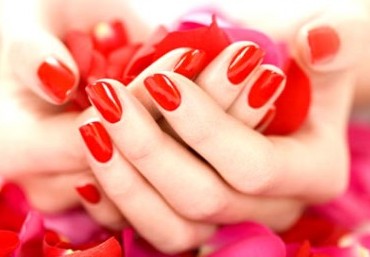 Dicas para Ter Unhas Fortes e Perfeitas – Cuidados e Hidratação