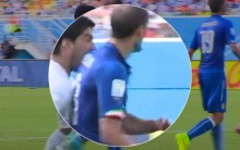 Mordida Jogador Uruguai na Copa Punição da FiFA em Suárez