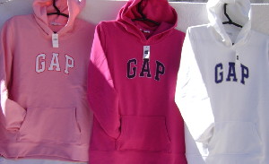 Blusas da GAP: Femininas, Masculinas, Onde Comprar e Preços