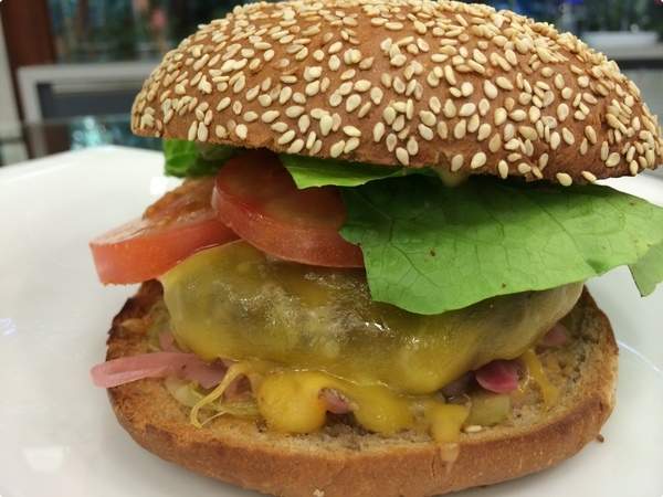 Hambúrguer do Super Chef Mais Você na Ana Maria Braga