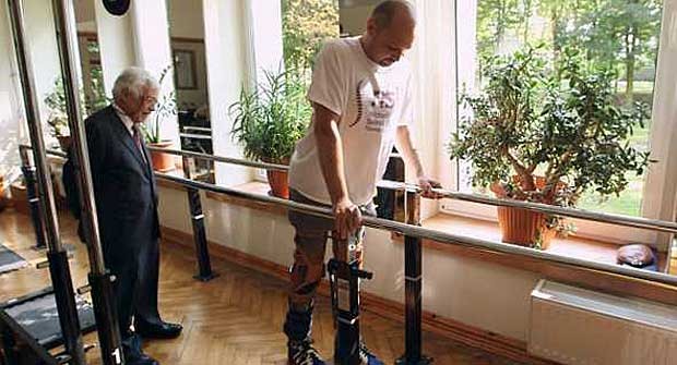 Tratamento de Paralisia com Transplante de Células Tronco